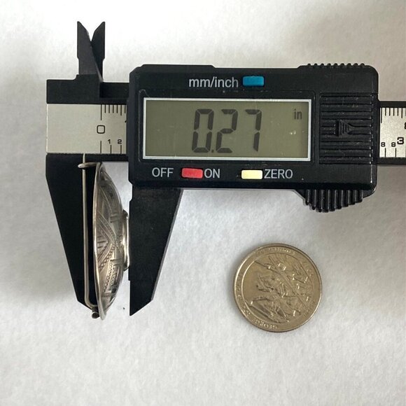 VTG 813H Silver Finland Kultateollisuus Ky Modernist 1.55" Round Domed Brooch - Picture 15 of 16